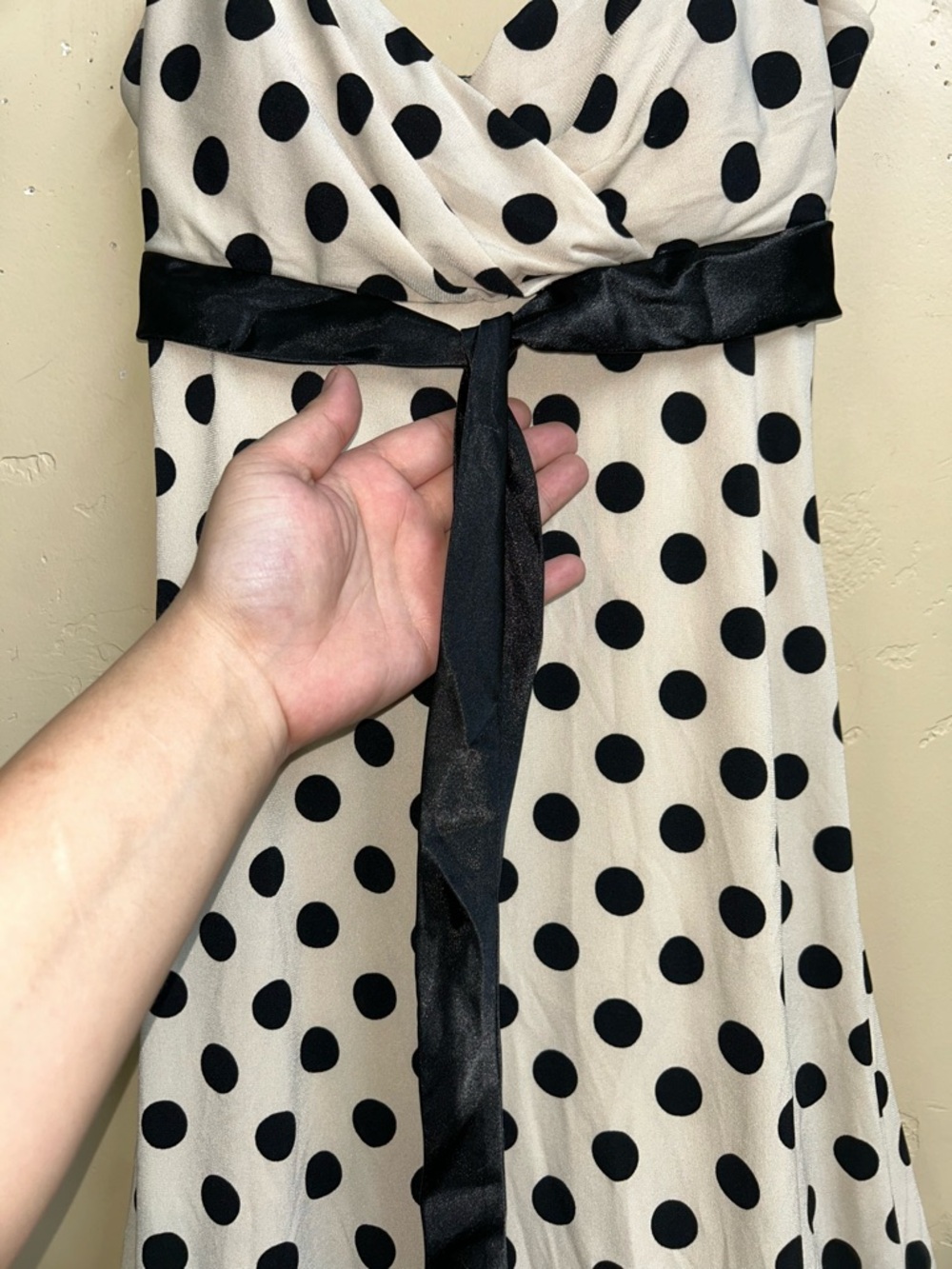 🔥5/$30🔥 Polka Dot Tie Waist Pinup Dress | City Triangles | Size Small - Picture 7 of 10